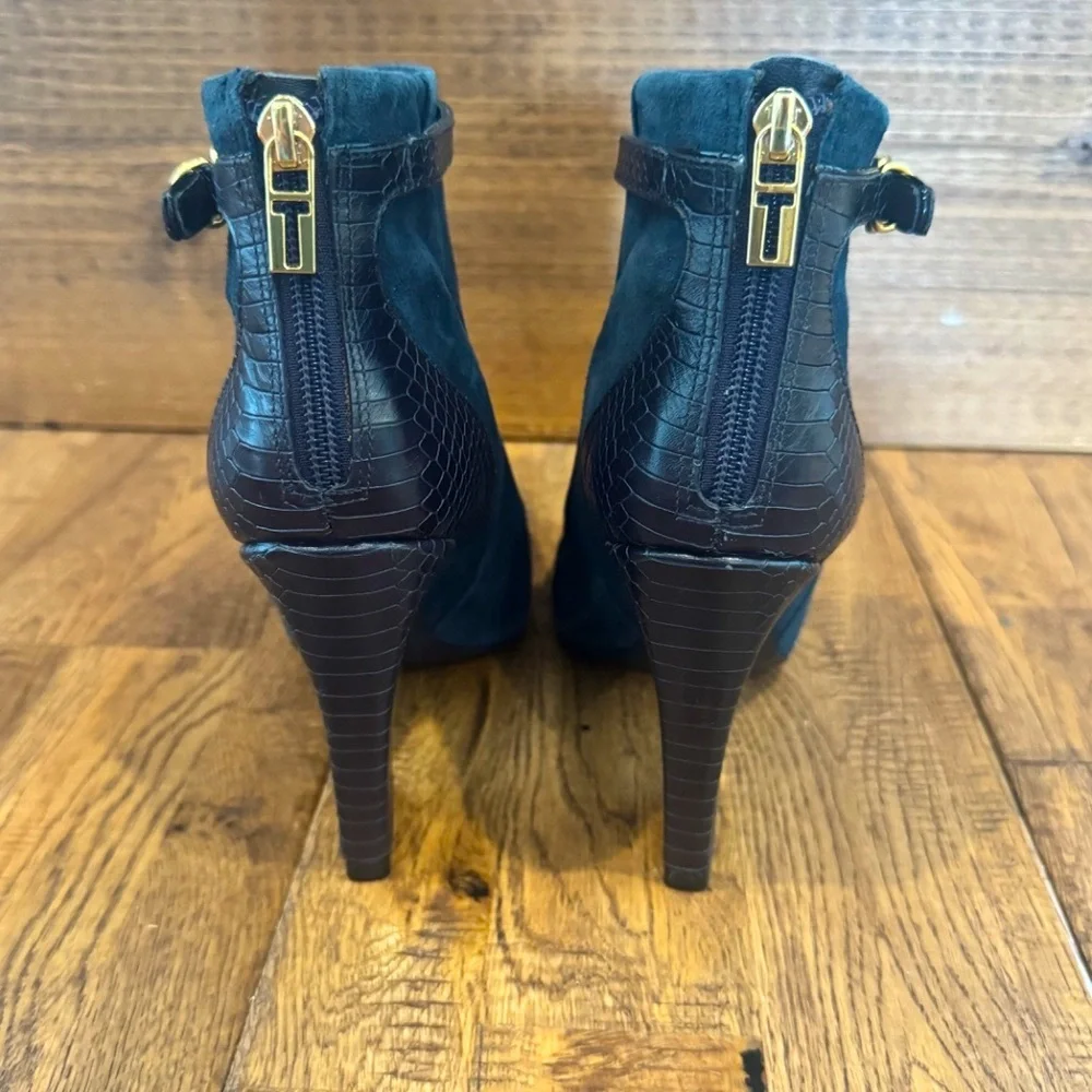 Tory Burch Gracie Suede Navy Ankle‎ Boots Embossed Alligator Leather Size 7.5
